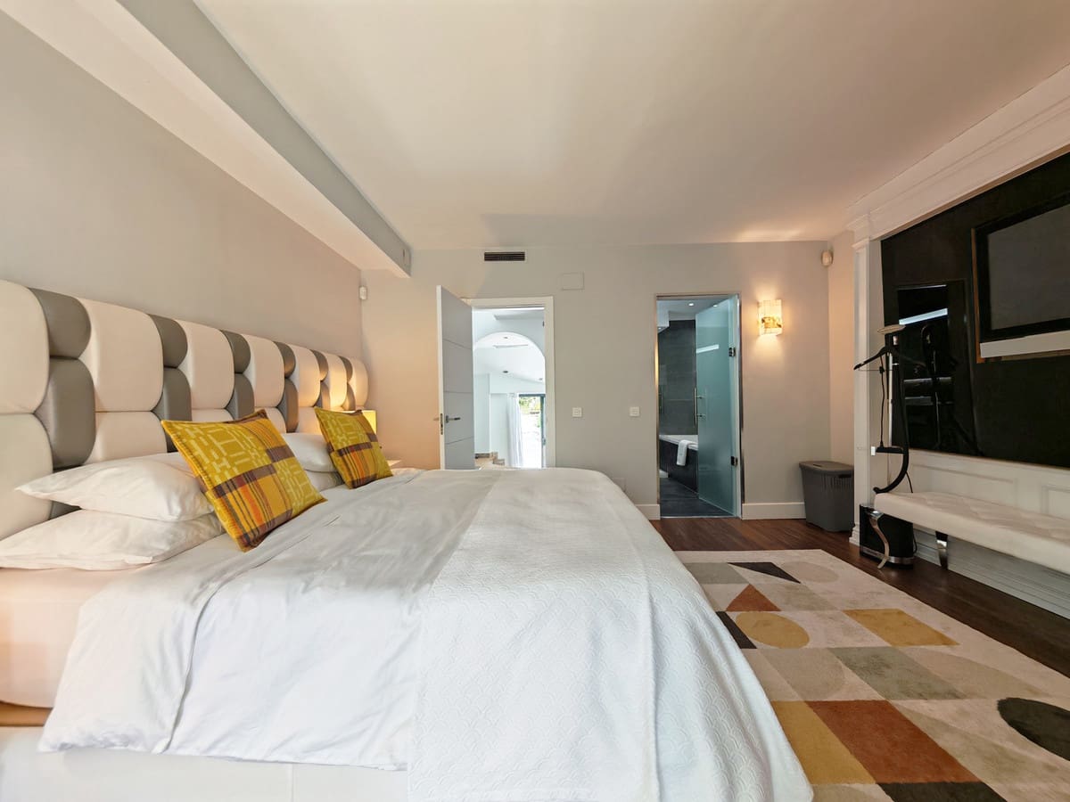 4 chambre Villa/Maison à vendre à El Rosario avec piscine garage - 1 995 000 € (Ref: 10078150)