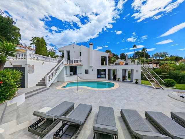 4 slaapkamer Villa te koop in El Rosario, Marbella met zwembad garage - € 1.995.000 (Ref: 10078150)
