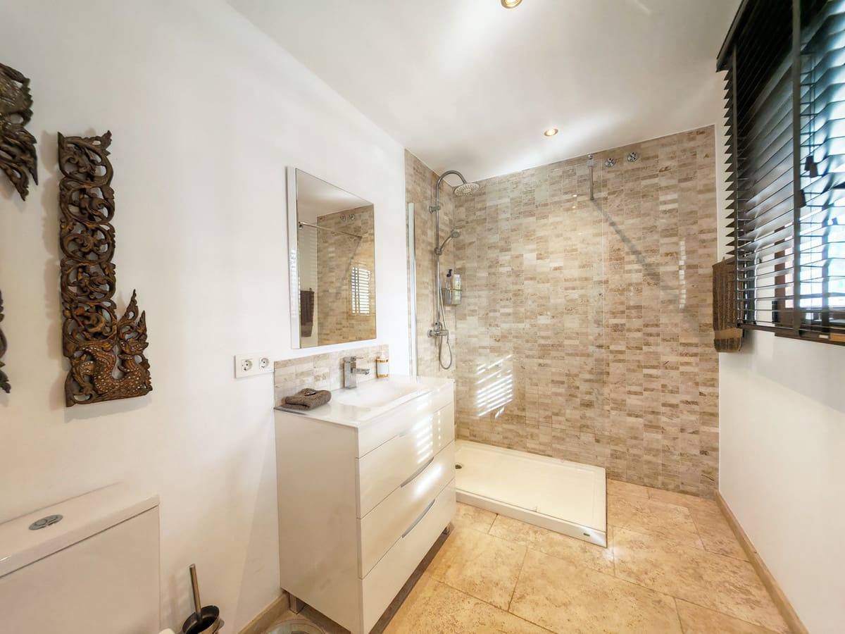 3 sovrum Villa till salu i El Chaparral med pool garage - 1 600 000 € (Ref: 10078151)