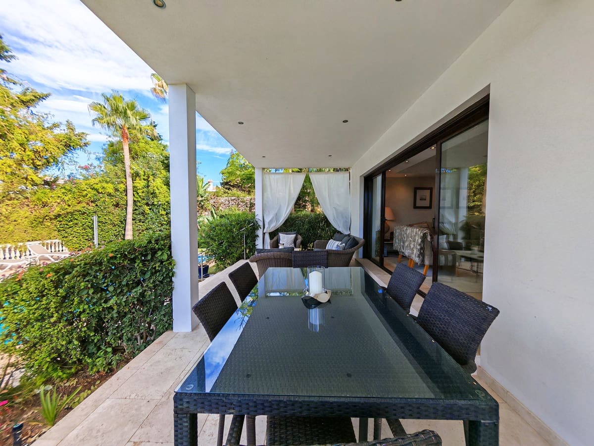3 sovrum Villa till salu i El Chaparral med pool garage - 1 600 000 € (Ref: 10078151)