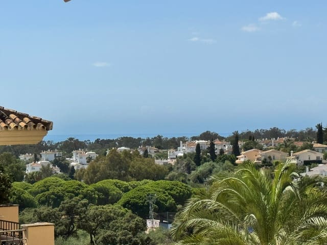 3 soverom Leilighet til salgs i Elviria, Marbella med svømmebasseng garasje - € 825 000 (Ref: 10089548)