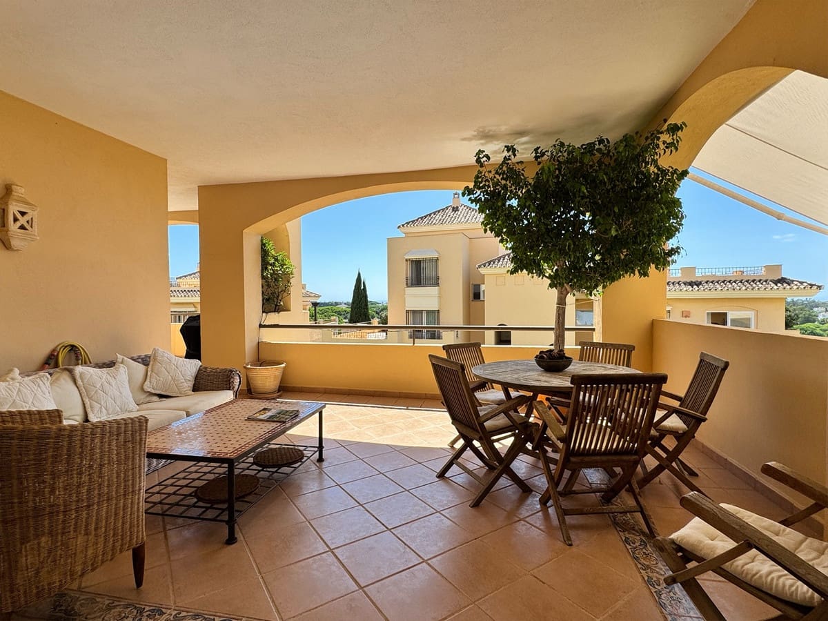 3 soverom Leilighet til salgs i Elviria med svømmebasseng garasje - € 825 000 (Ref: 10089548)