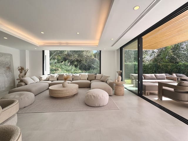 Chalet de 5 habitaciones en Benalmádena en venta con piscina garaje - 2.190.000 € (Ref: 10100158)