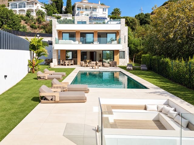 Chalet de 5 habitaciones en Benalmádena en venta con piscina garaje - 2.190.000 € (Ref: 10100158)