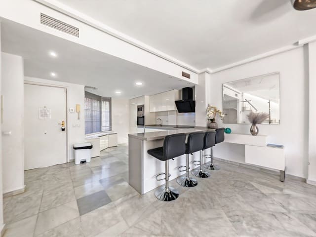 4 Zimmer Haus zu verkaufen in Cabopino, Marbella mit Pool - 675.000 € (Ref: 10115666)