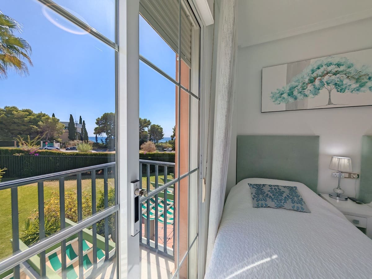 4 Zimmer Haus zu verkaufen in Cabopino mit Pool - 675.000 € (Ref: 10115666)