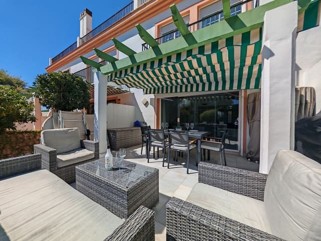 4 Zimmer Haus zu verkaufen in Cabopino, Marbella mit Pool - 675.000 € (Ref: 10115666)
