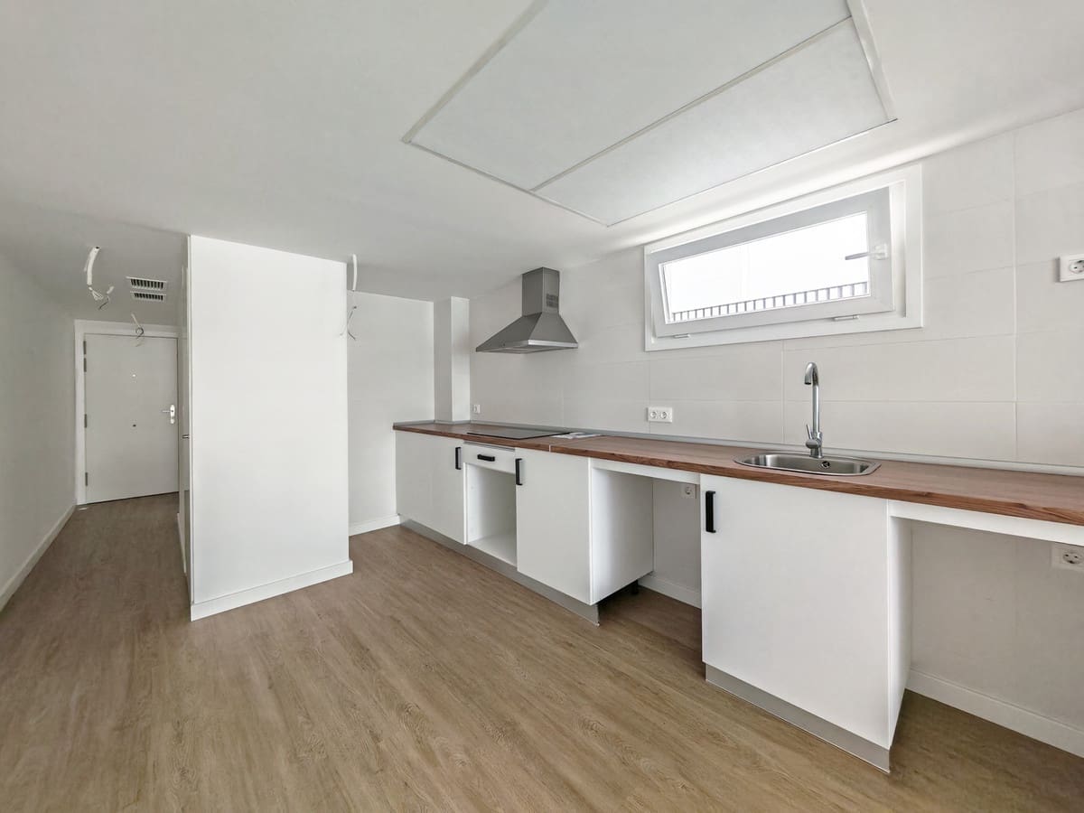 2 soverom Leilighet til salgs i Fuengirola med svømmebasseng garasje - € 440 000 (Ref: 10119935)