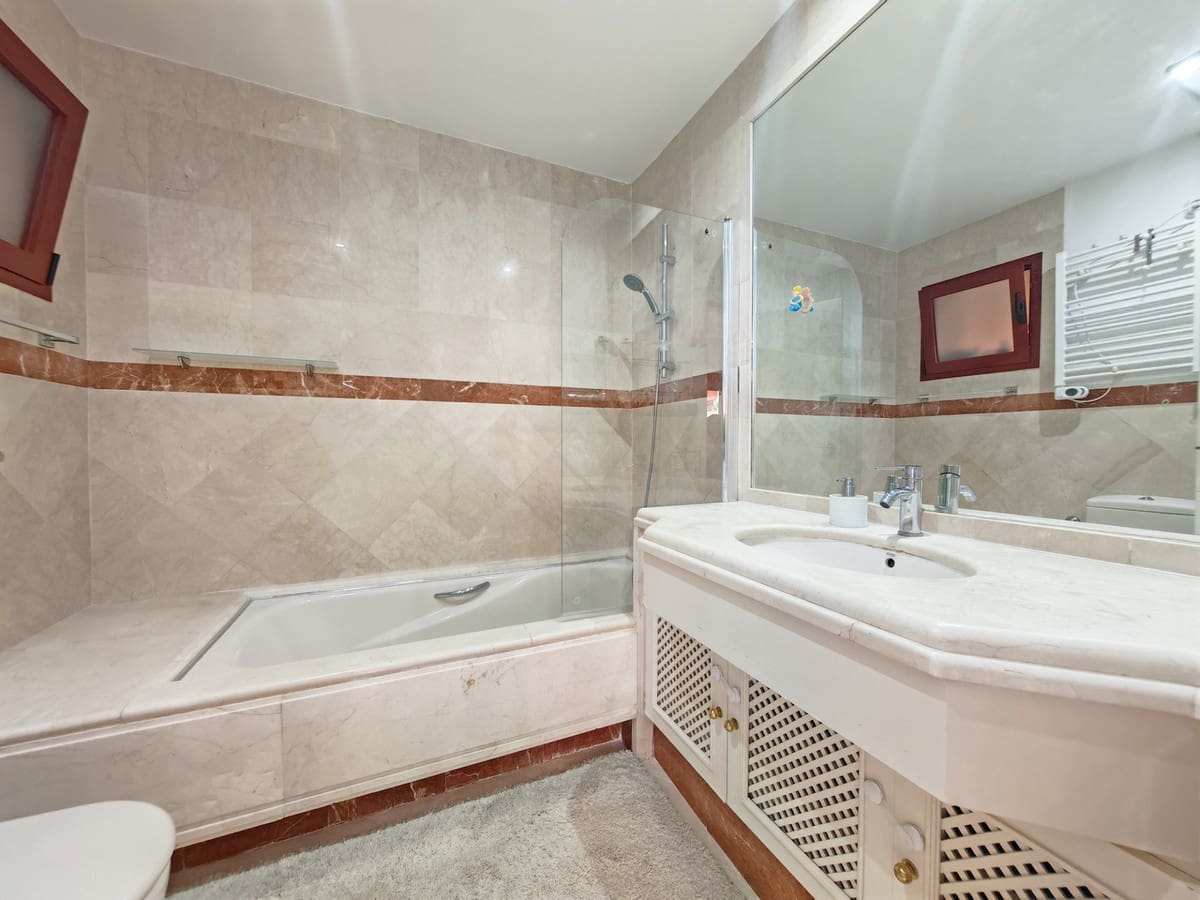 3 camera da letto Appartamento in vendita in Elviria con piscina garage - 659.000 € (Rif: 10139668)