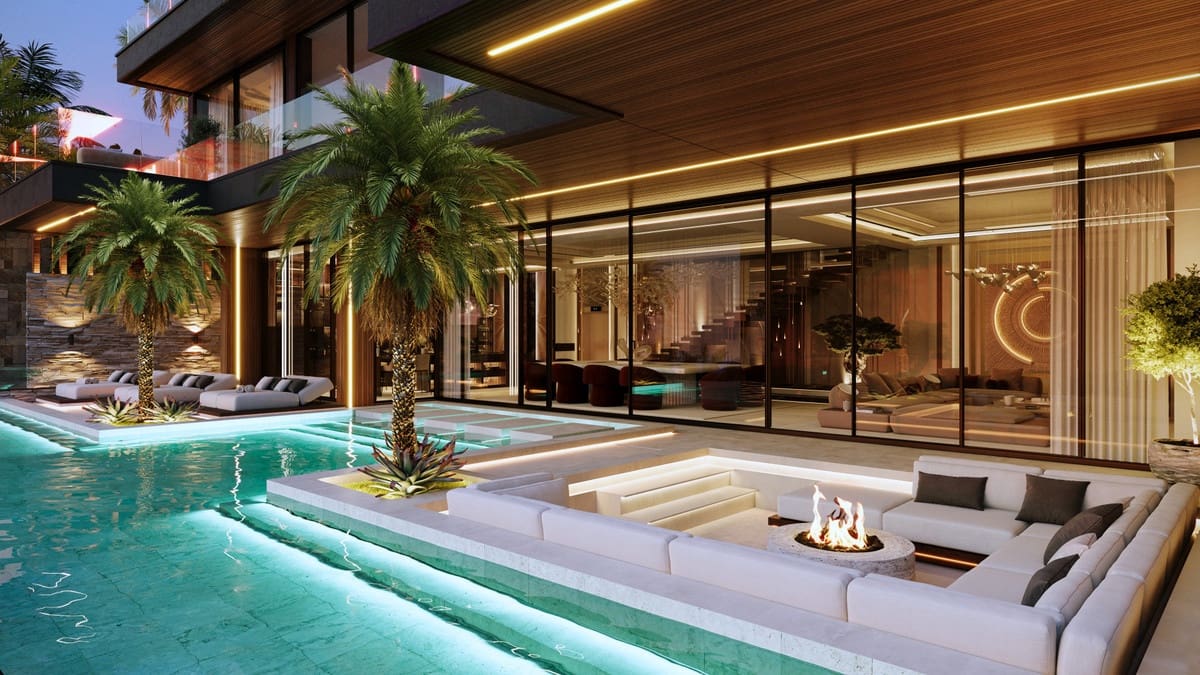 5 bedroom Villa for sale in Los Monteros with pool garage - € 7,950,000 (Ref: 10147027)
