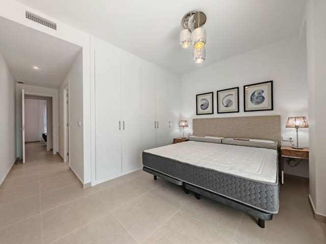 2 soveværelse Lejlighed til leje i Estepona med swimmingpool garage - € 2.900 (Ref: 10157687)