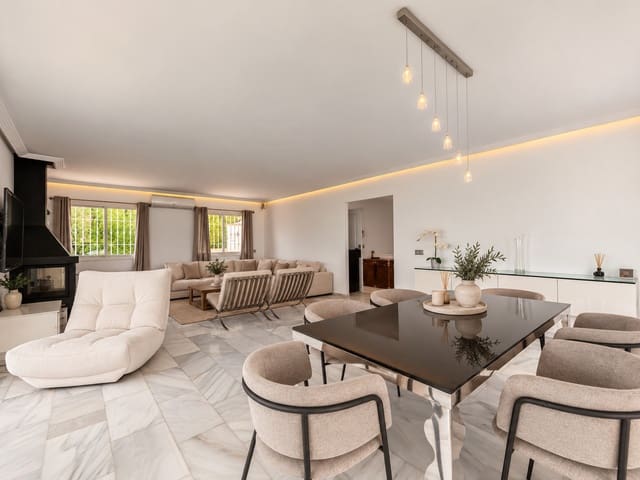 4 soverom Villa til salgs i Riviera del Sol, Mijas med svømmebasseng garasje - € 1 345 000 (Ref: 10159564)