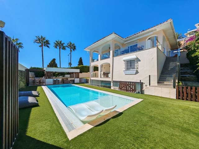 4 soverom Villa til salgs i Riviera del Sol, Mijas med svømmebasseng garasje - € 1 345 000 (Ref: 10159564)
