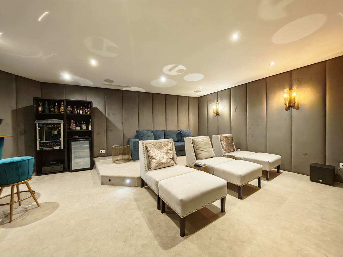 5 camera da letto Villa in vendita in El Rosario con piscina garage - 3.900.000 € (Rif: 10171486)