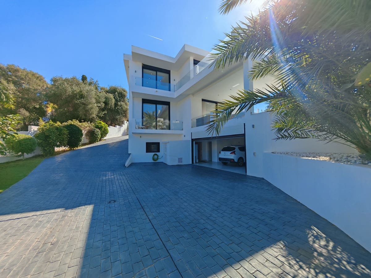 5 camera da letto Villa in vendita in El Rosario con piscina garage - 3.900.000 € (Rif: 10171486)