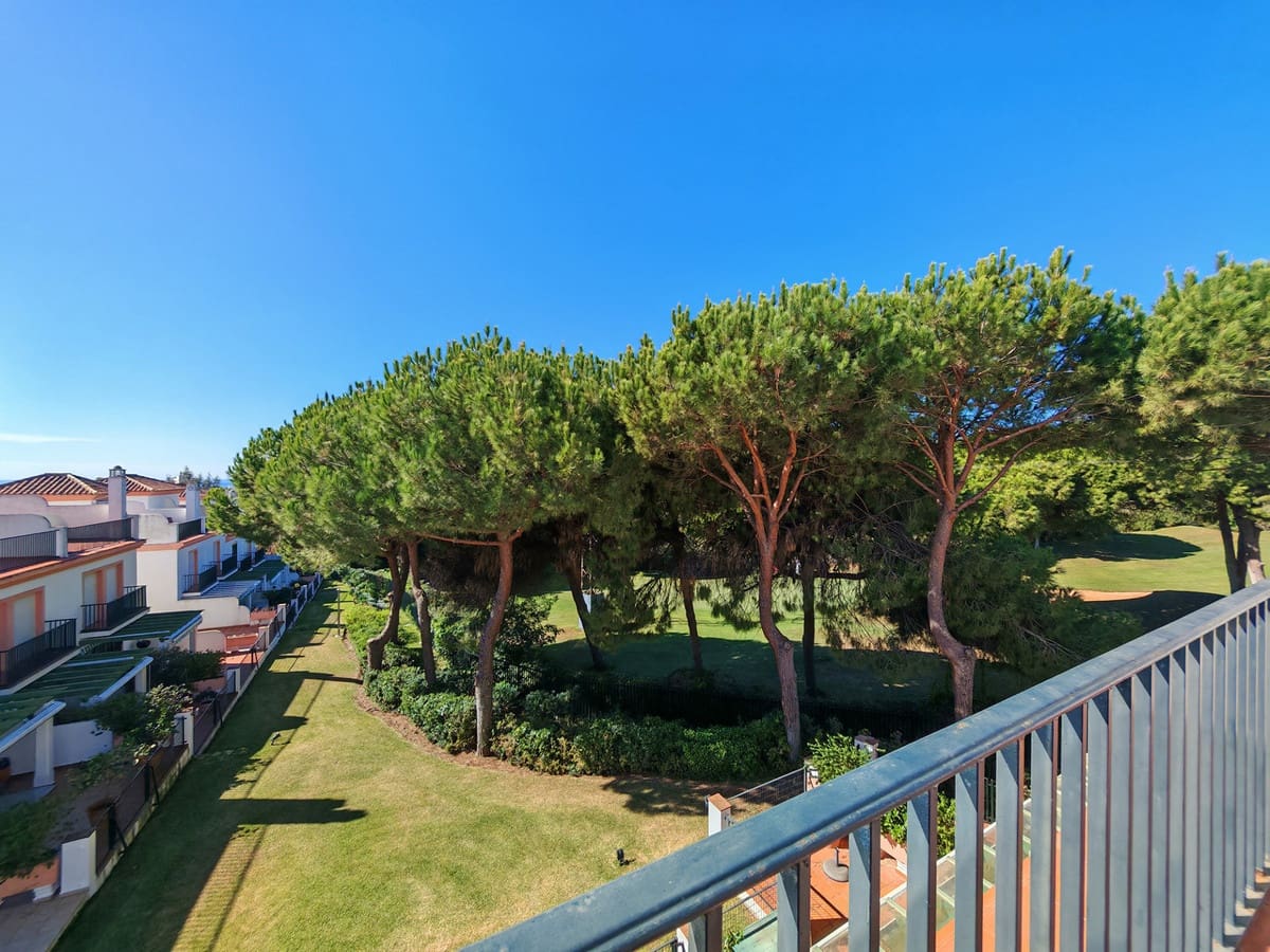 Casa de 3 habitaciones en Cabopino en venta con piscina garaje - 595.000 € (Ref: 10177092)