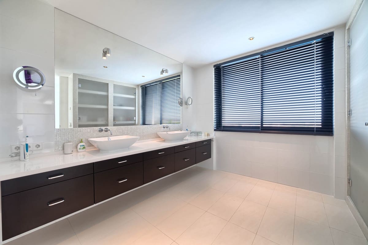 5 sypialnia Willa na sprzedaż w Benahavis z basenem garażem - 4 450 000 € (Ref: 3096340)