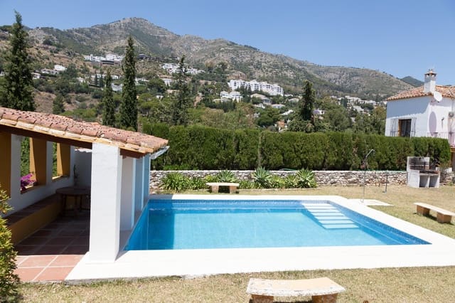 5 soverom Villa til salgs i Mijas med svømmebasseng garasje - € 1 380 000 (Ref: 4627767)