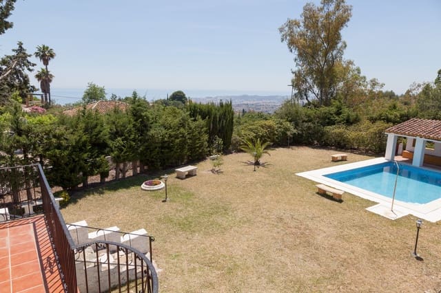 5 soverom Villa til salgs i Mijas med svømmebasseng garasje - € 1 380 000 (Ref: 4627767)