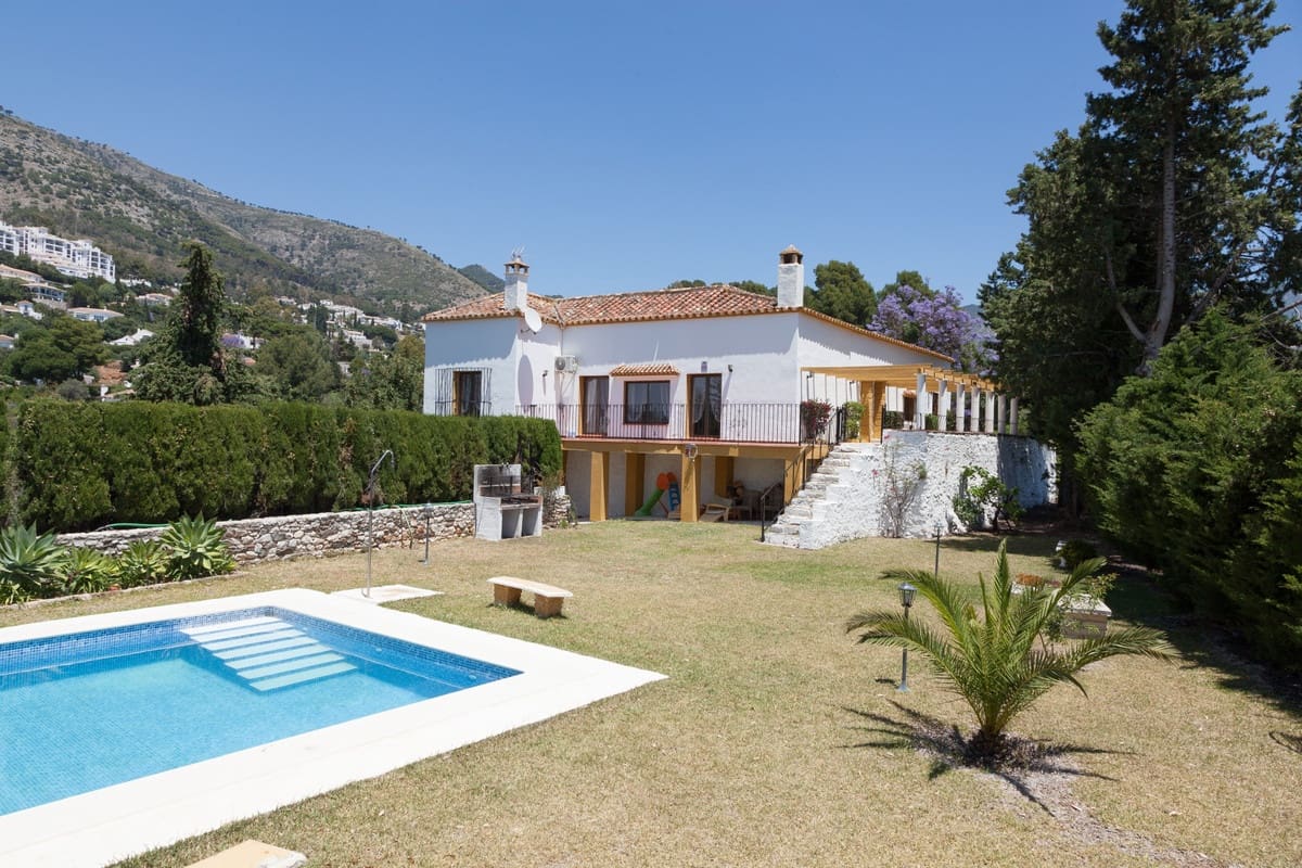 5 chambre Villa/Maison à vendre à Mijas avec piscine garage - 1 380 000 € (Ref: 4627767)
