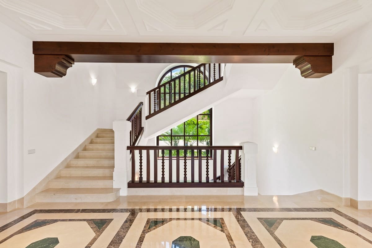 10 soverom Villa til salgs i La Zagaleta med svømmebasseng garasje - € 11 800 000 (Ref: 4642758)