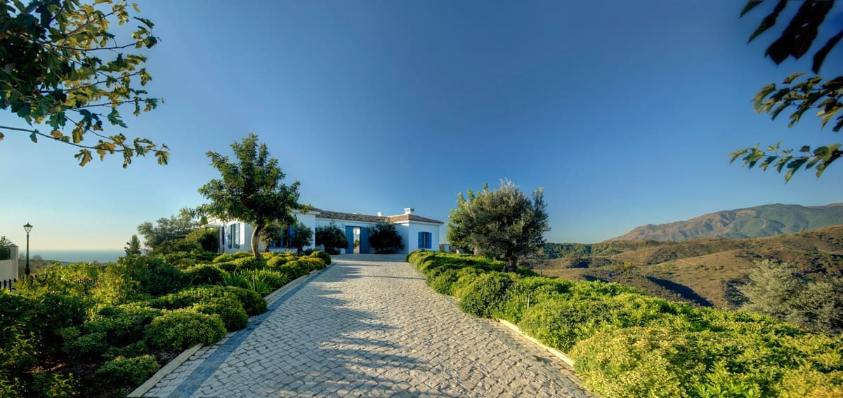 5 sovrum Villa till salu i Benahavis med pool garage - 4 900 000 € (Ref: 4765758)