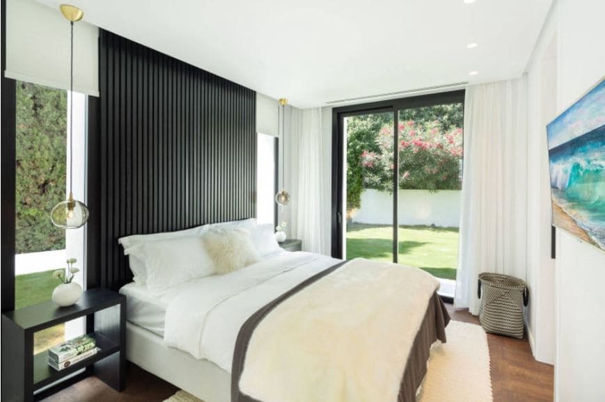 5 soveværelse Villa til salg i Nueva Andalucia med swimmingpool - € 3.995.000 (Ref: 4954929)