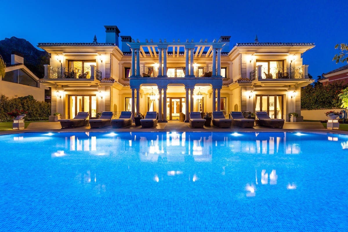 8 Zimmer Villa zu verkaufen in Marbella mit Pool Garage - 5.495.000 € (Ref: 5179794)