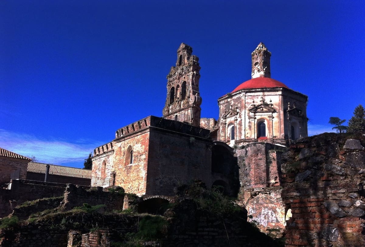 12 Zimmer Gewerbe zu verkaufen in Cazalla de la Sierra mit Garage - 6.600.000 € (Ref: 5414973)