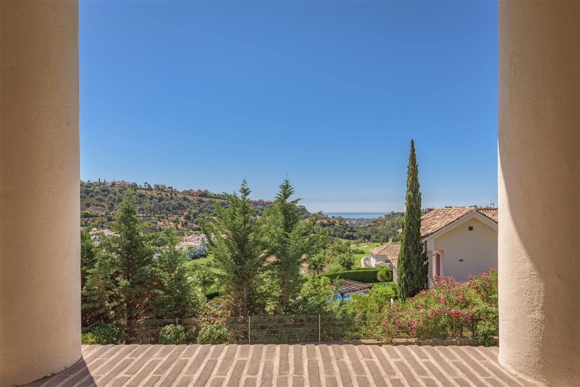 5 sypialnia Willa na sprzedaż w Los Arqueros z basenem garażem - 2 725 000 € (Ref: 6485964)