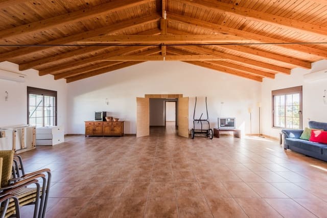 3 slaapkamer Villa te koop in El Padrón, Estepona - € 1.070.000 (Ref: 6485972)