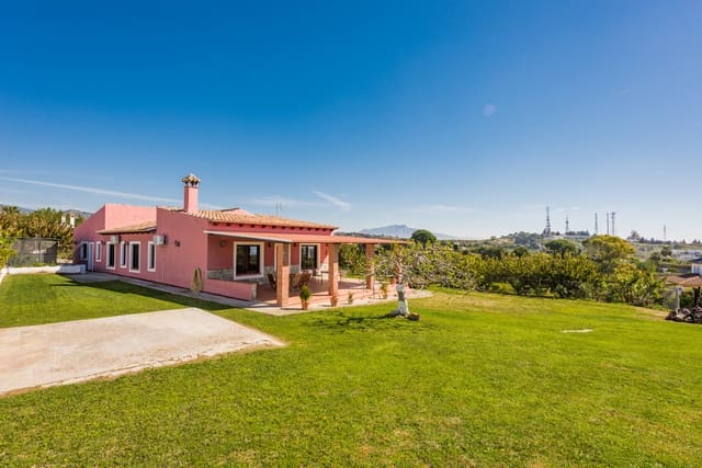 3 soveværelse Villa til salg i El Padrón, Estepona - € 1.070.000 (Ref: 6485972)