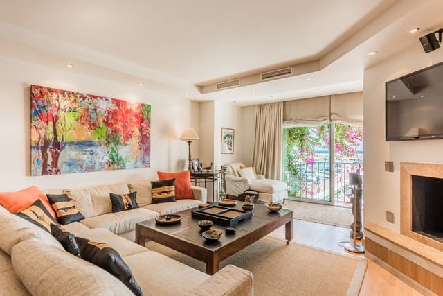 1 chambre Appartement à vendre à Puerto Banus, Marbella - 795 000 € (Ref: 6486038)