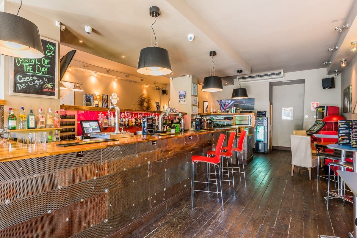 Virksomhed til salg i Mijas Costa - € 1.200.000 (Ref: 6486169)