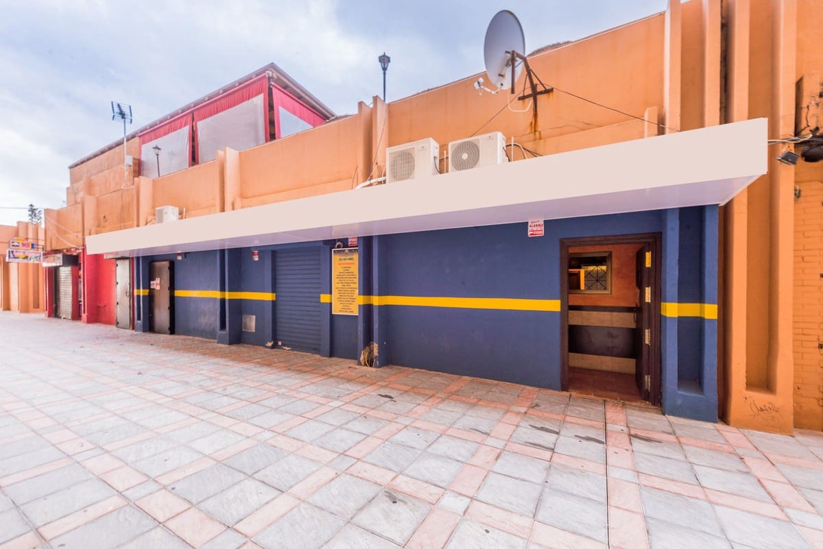 Kommersiell til salgs i Fuengirola - € 479 000 (Ref: 6486198)