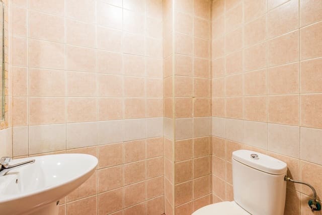 Kommersiell till salu i Fuengirola - 479 000 € (Ref: 6486198)