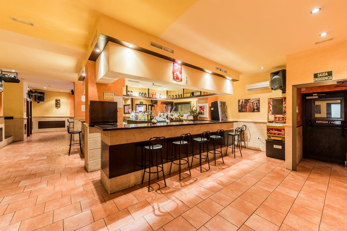 Local Commercial à vendre à Fuengirola - 479 000 € (Ref: 6486198)