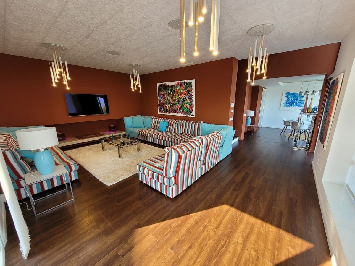 Chalet de 4 habitaciones en New Golden Mile en venta con piscina - 1.600.000 € (Ref: 6548283)