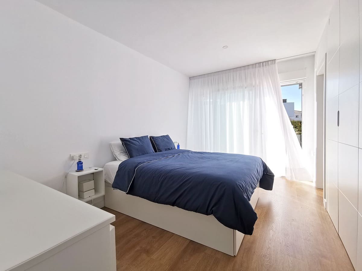 3 bedroom Semi-detached Villa for sale in Calahonda - € 585,000 (Ref: 6891586)