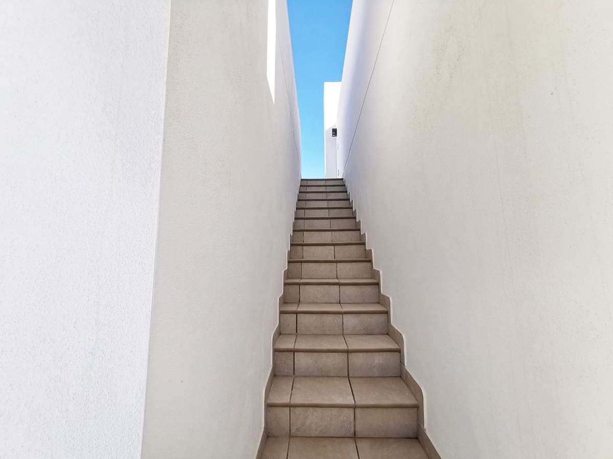 3 bedroom Semi-detached Villa for sale in Calahonda - € 585,000 (Ref: 6891586)