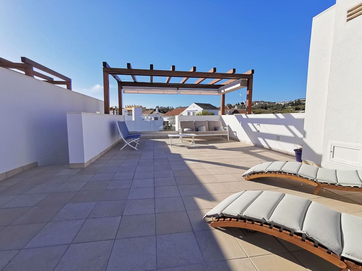 3 bedroom Semi-detached Villa for sale in Calahonda - € 585,000 (Ref: 6891586)