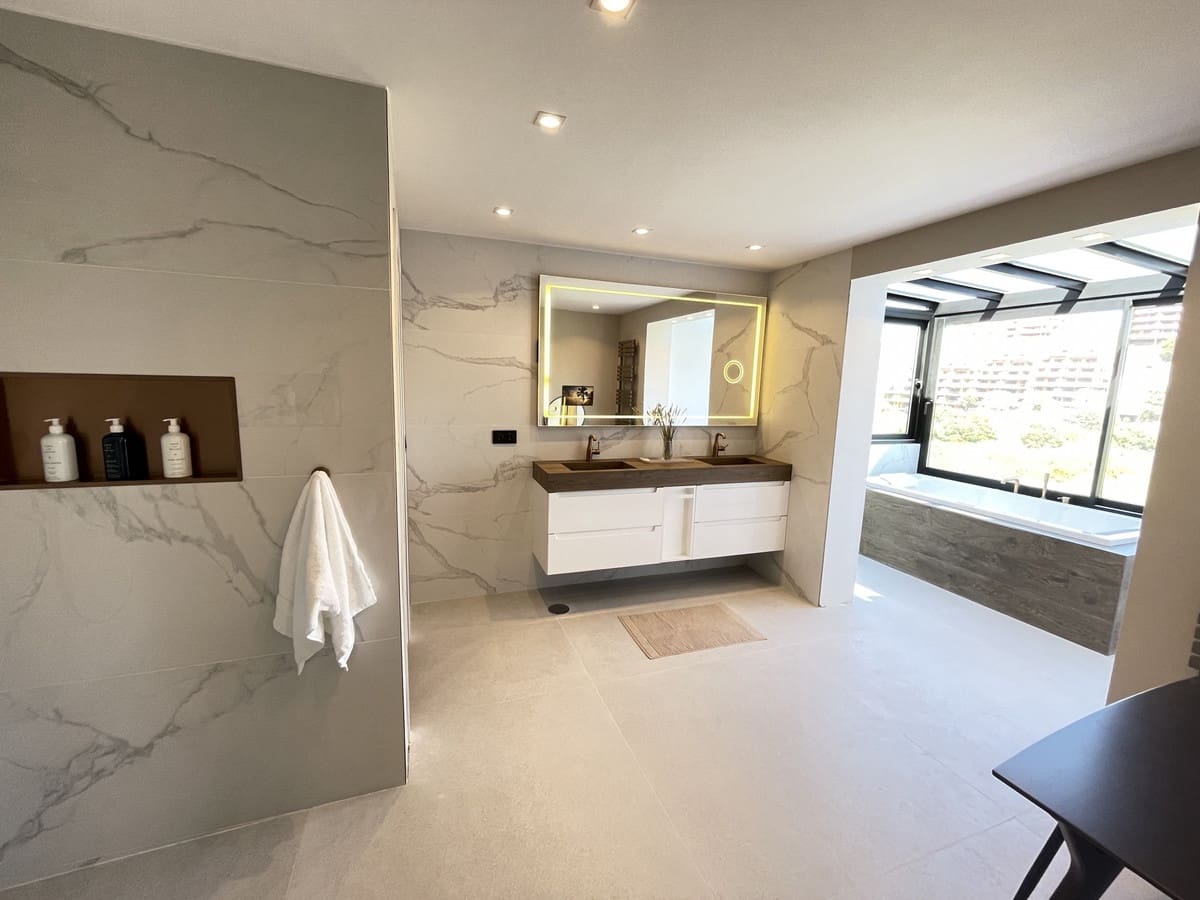 7 soverom Villa til salgs i Elviria med svømmebasseng garasje - € 3 790 000 (Ref: 6913135)