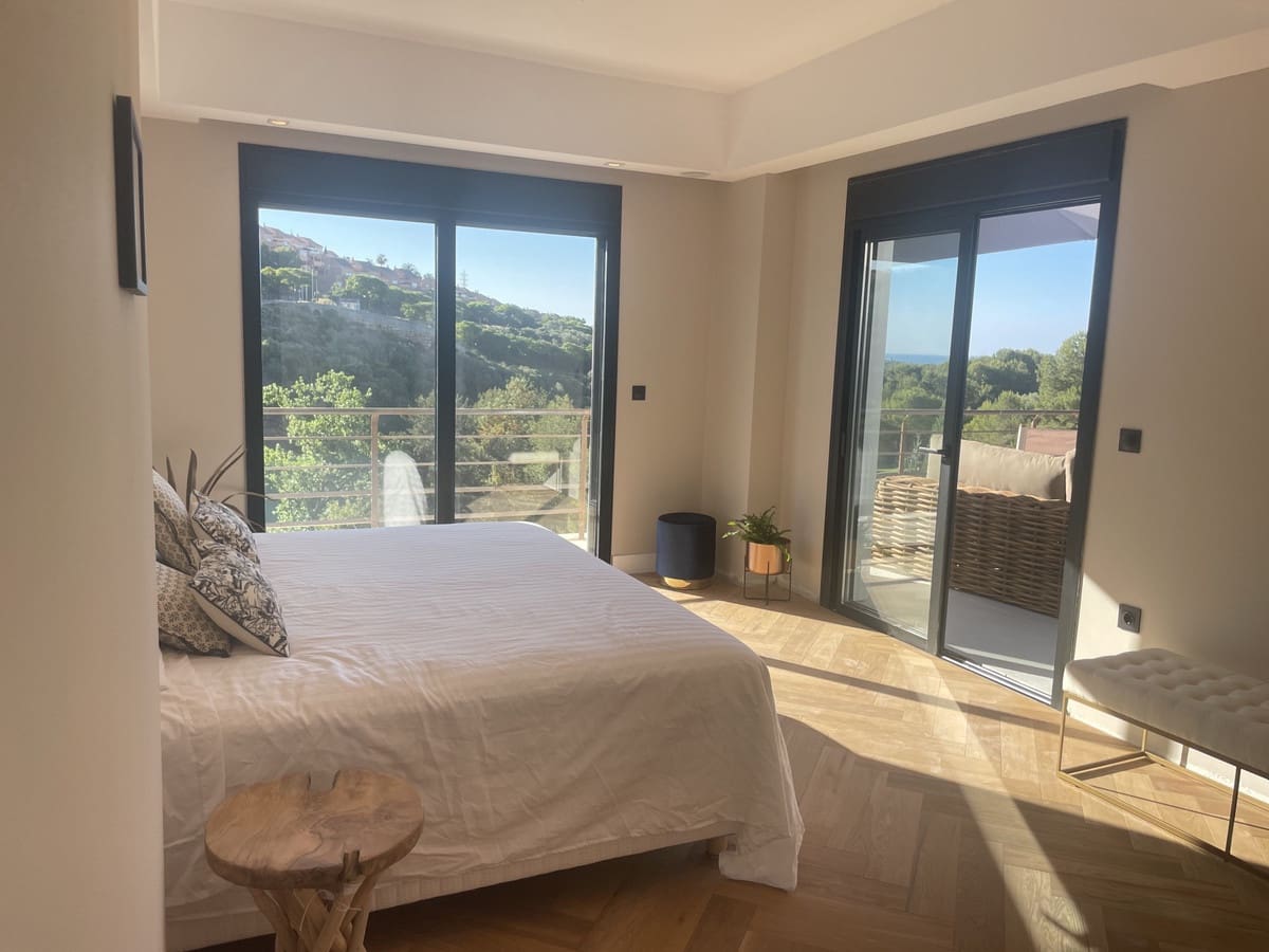 7 bedroom Villa for sale in Elviria with pool garage - € 3,790,000 (Ref: 6913135)