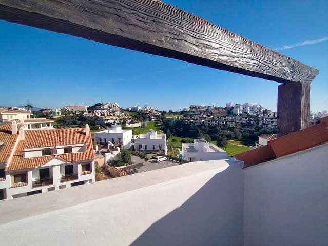4 camera da letto Villetta Bifamiliare in vendita in Riviera del Sol, Mijas con piscina garage - 540.000 € (Rif: 6984661)