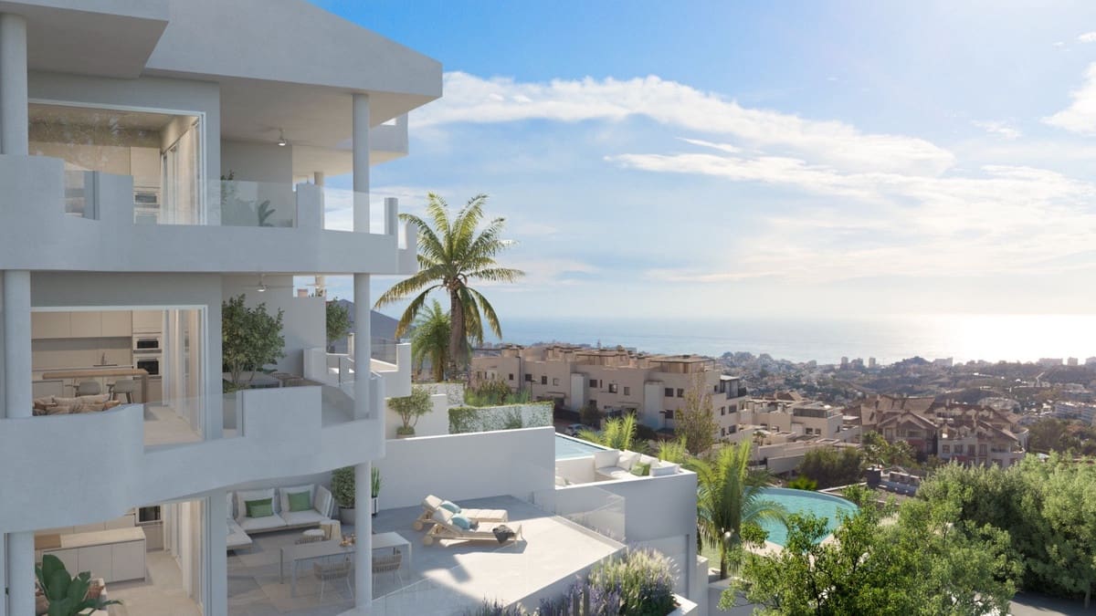 3 bedroom Apartment for sale in Benalmadena with pool garage - € 735,000 (Ref: 6984713)