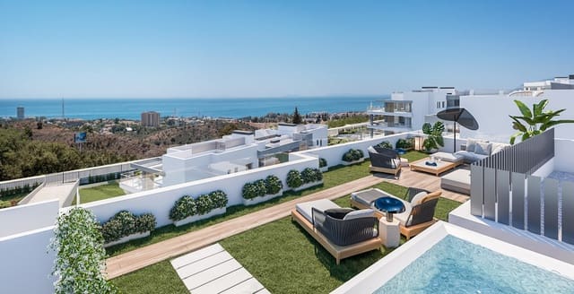 2 sypialnia Penthouse na sprzedaż w Los Monteros, Marbella z basenem garażem - 710 000 € (Ref: 6988693)