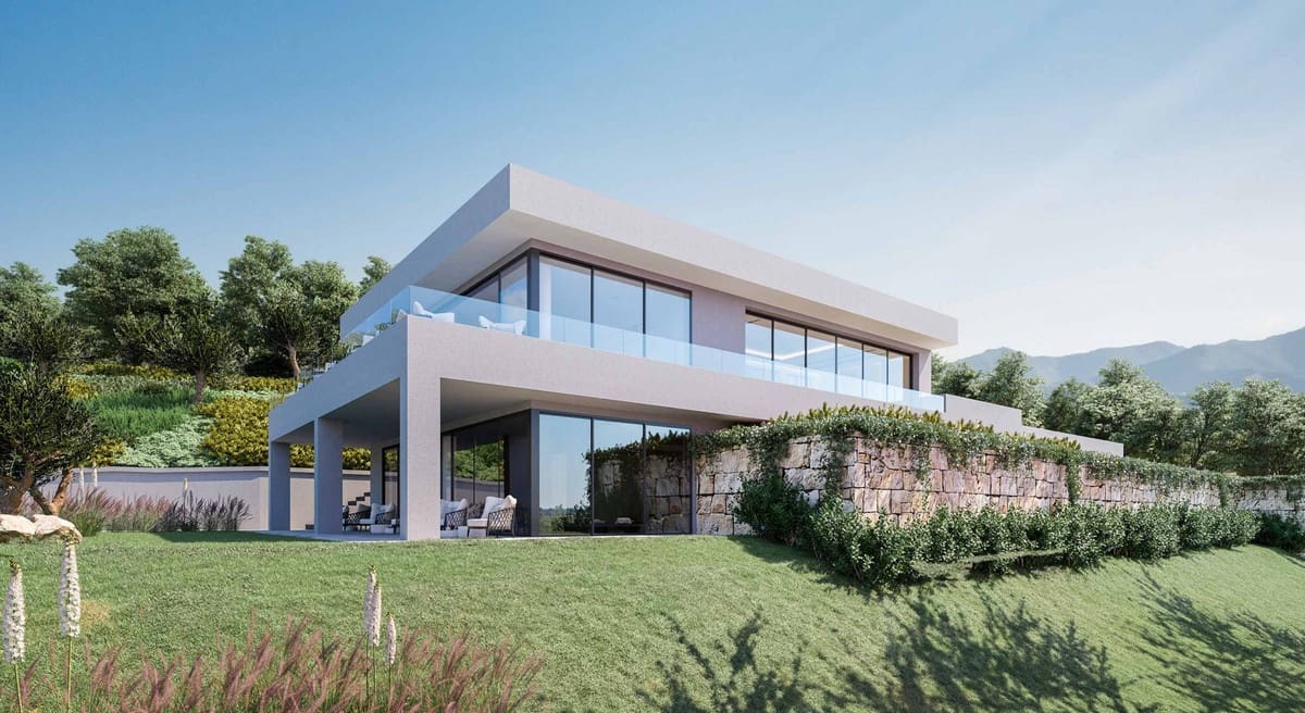 3 bedroom Villa for sale in Benahavis with pool garage - € 1,800,000 (Ref: 7035831)