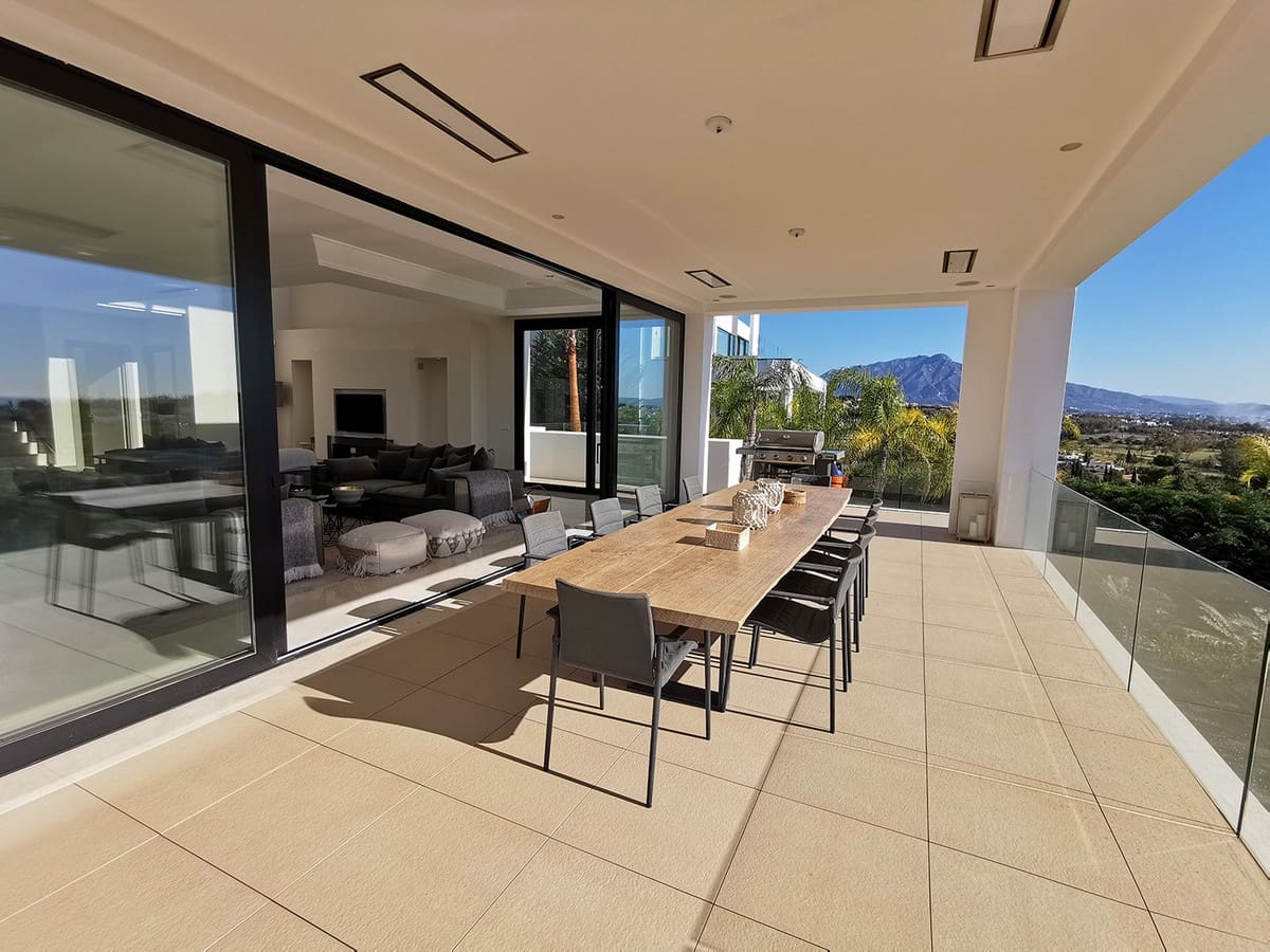 5 quarto Moradia para venda em Benahavis com piscina - 2 995 000 € (Ref: 7035832)