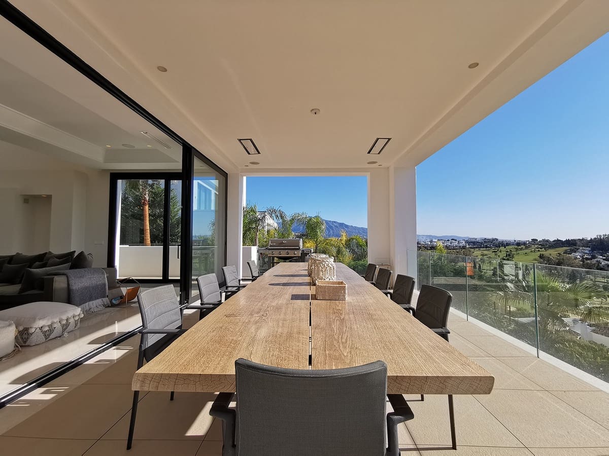 5 quarto Moradia para venda em Benahavis com piscina - 2 995 000 € (Ref: 7035832)