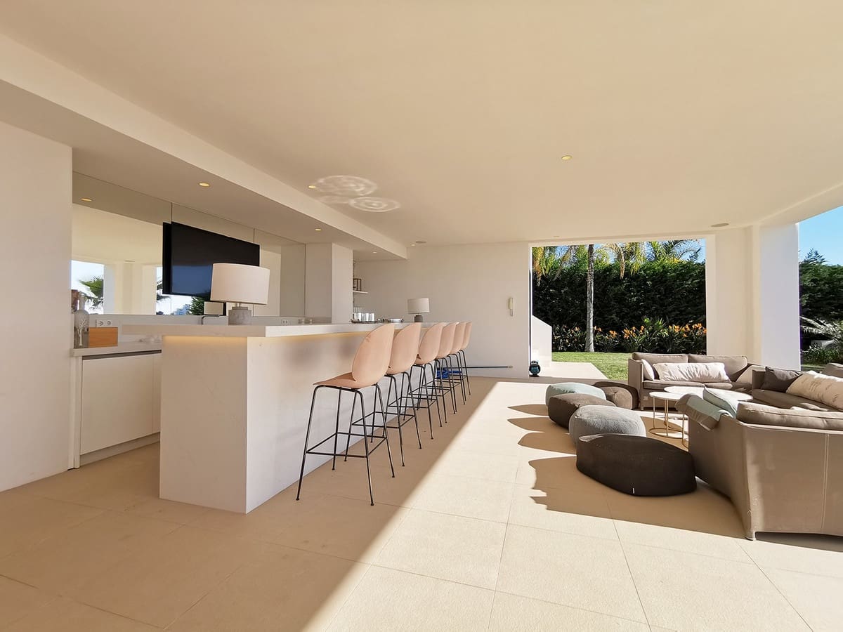 5 quarto Moradia para venda em Benahavis com piscina - 2 995 000 € (Ref: 7035832)